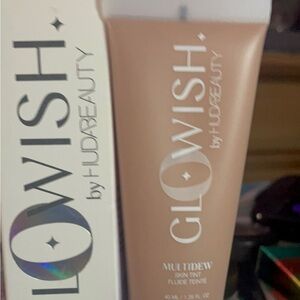 Glow Wish by Huda Beauty tint.